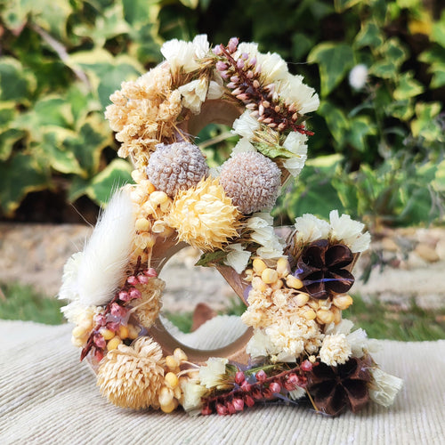 Símbolo "&" Floral - Flor a Secas